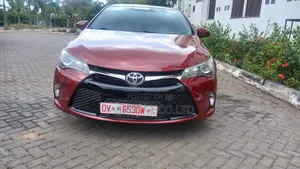 Toyota Camry SE 4dr Sedan (2.5L 4cyl 6A) 2016 Red