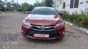 Toyota Camry SE 4dr Sedan (2.5L 4cyl 6A) 2016 Red