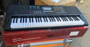 Keyboard PSR-483