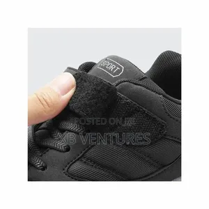 Men Business
Fashion Sports Shoes