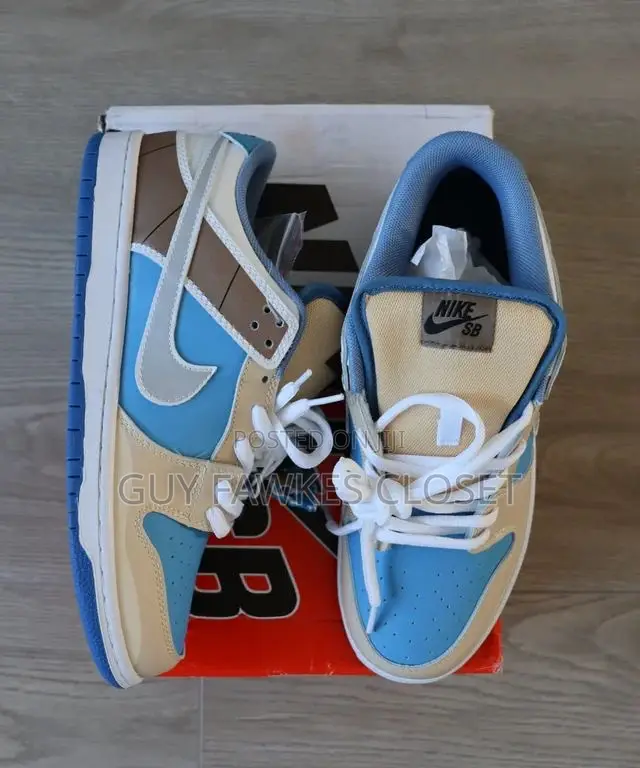 Nike Dunk Low Blastoise