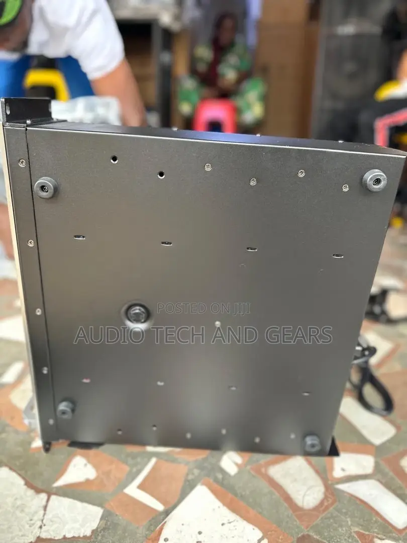 Ev P73000 Music Amplifier