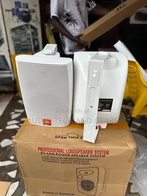 JBL 6.5 Wall Mount Speakers