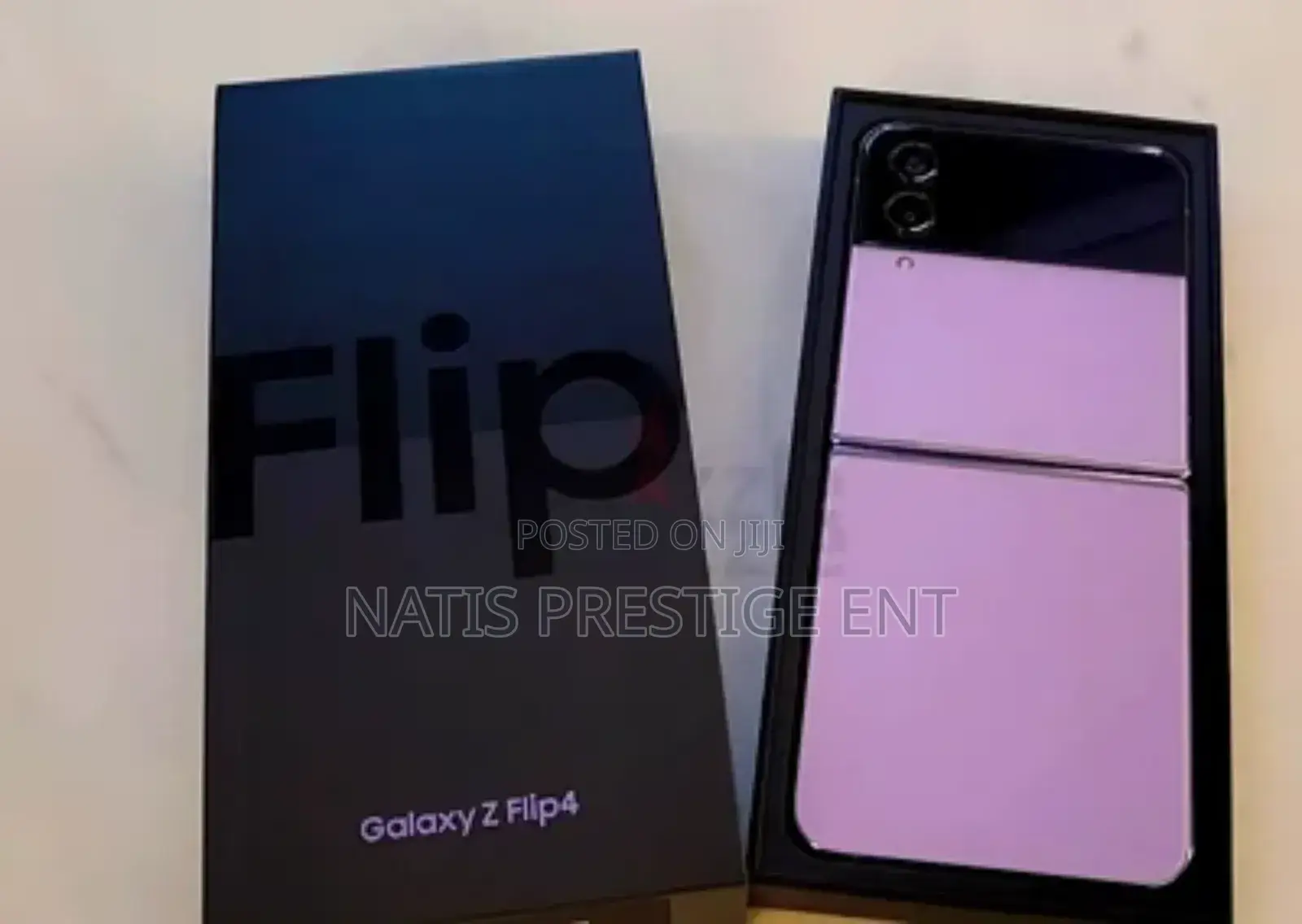 New Samsung Galaxy Z Flip4 256 GB Purple