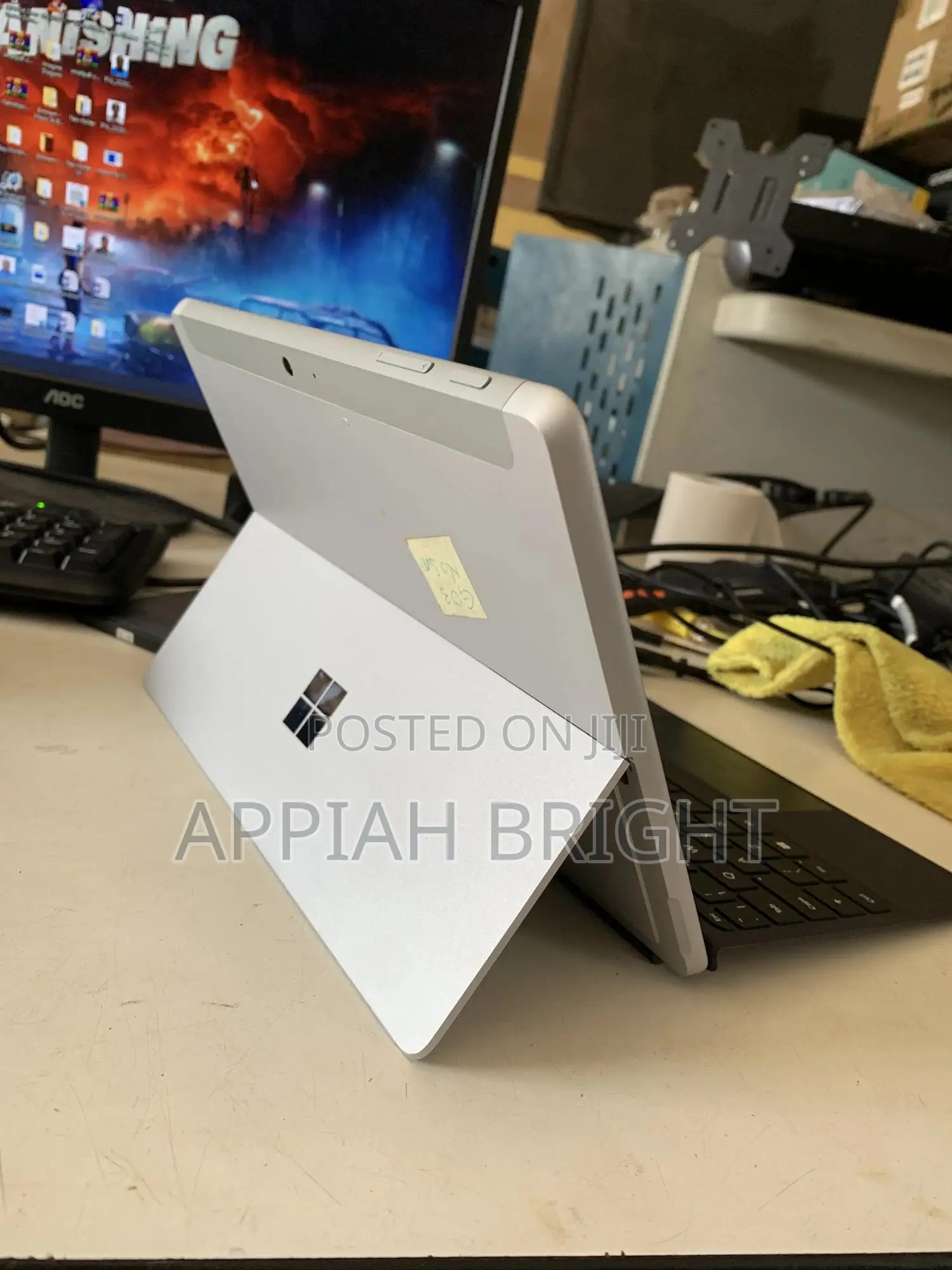 Microsoft Surface Go 2 128 GB Gray