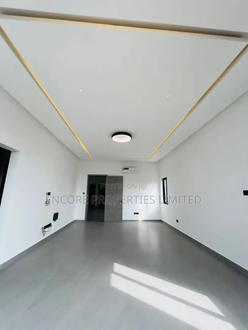 4bdrm House in Encore Properties, Owusu Ansah for sale