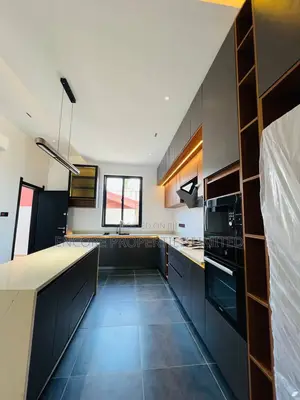 4bdrm House in Encore Properties, Owusu Ansah for sale