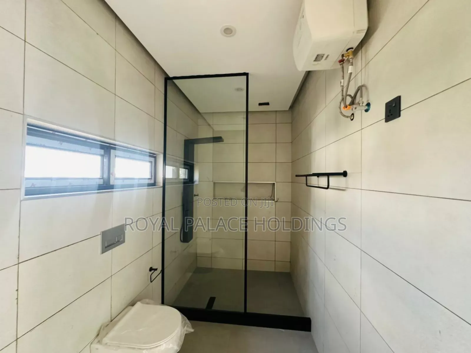 3bdrm House in Oyarifa for sale