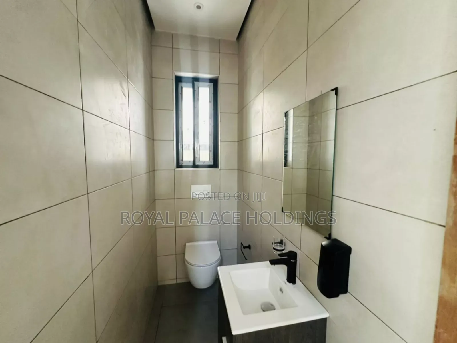 3bdrm House in Oyarifa for sale