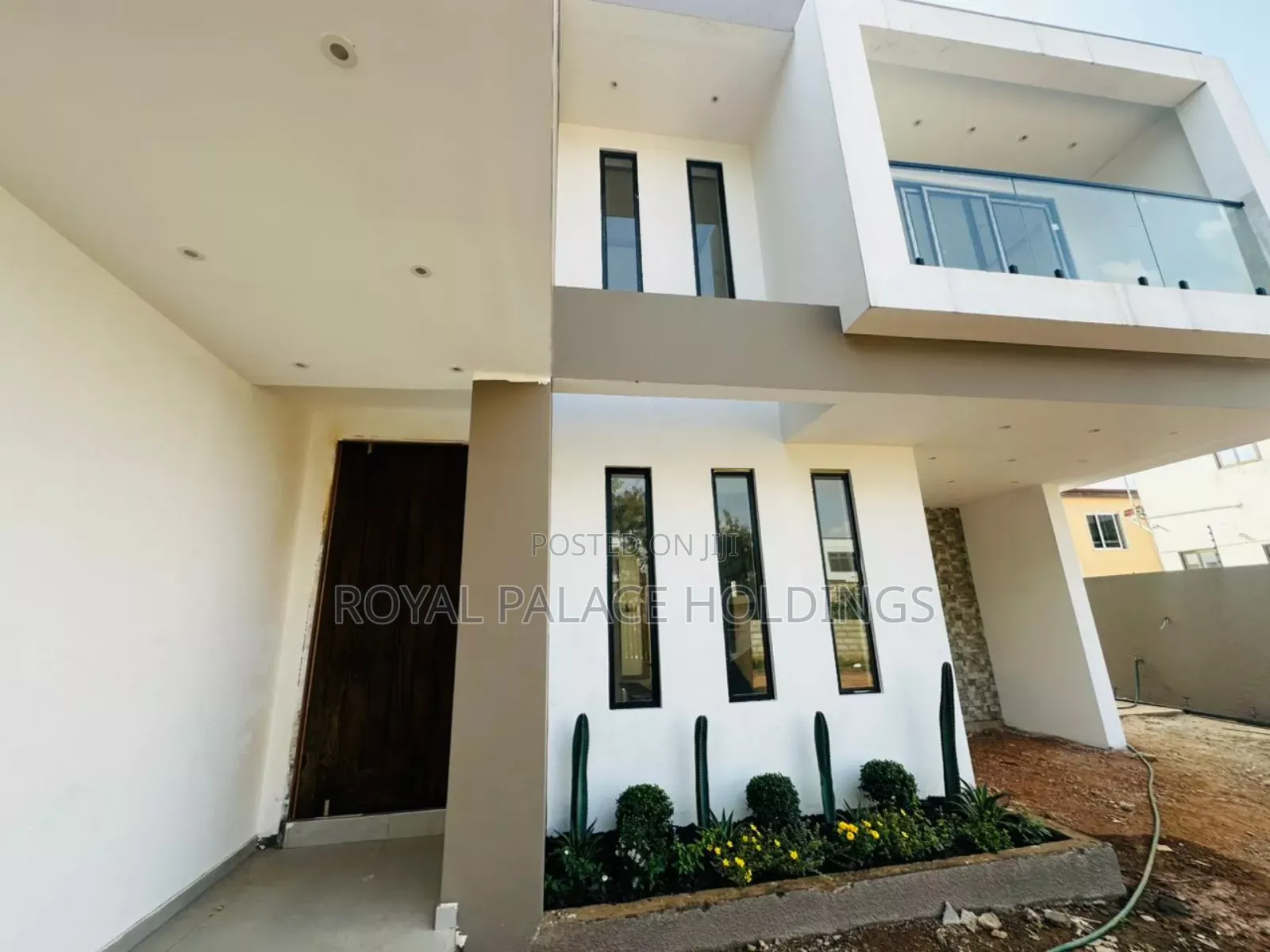 3bdrm House in Oyarifa for sale