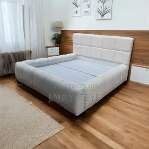 White Foamy Fabric Queen Size Bed