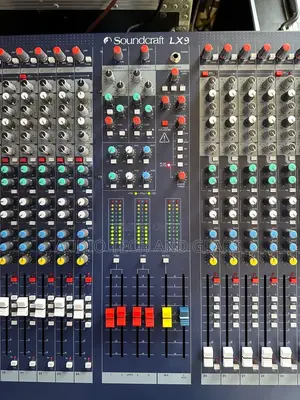 Soundcraft Lx9 24 Channel Mixer