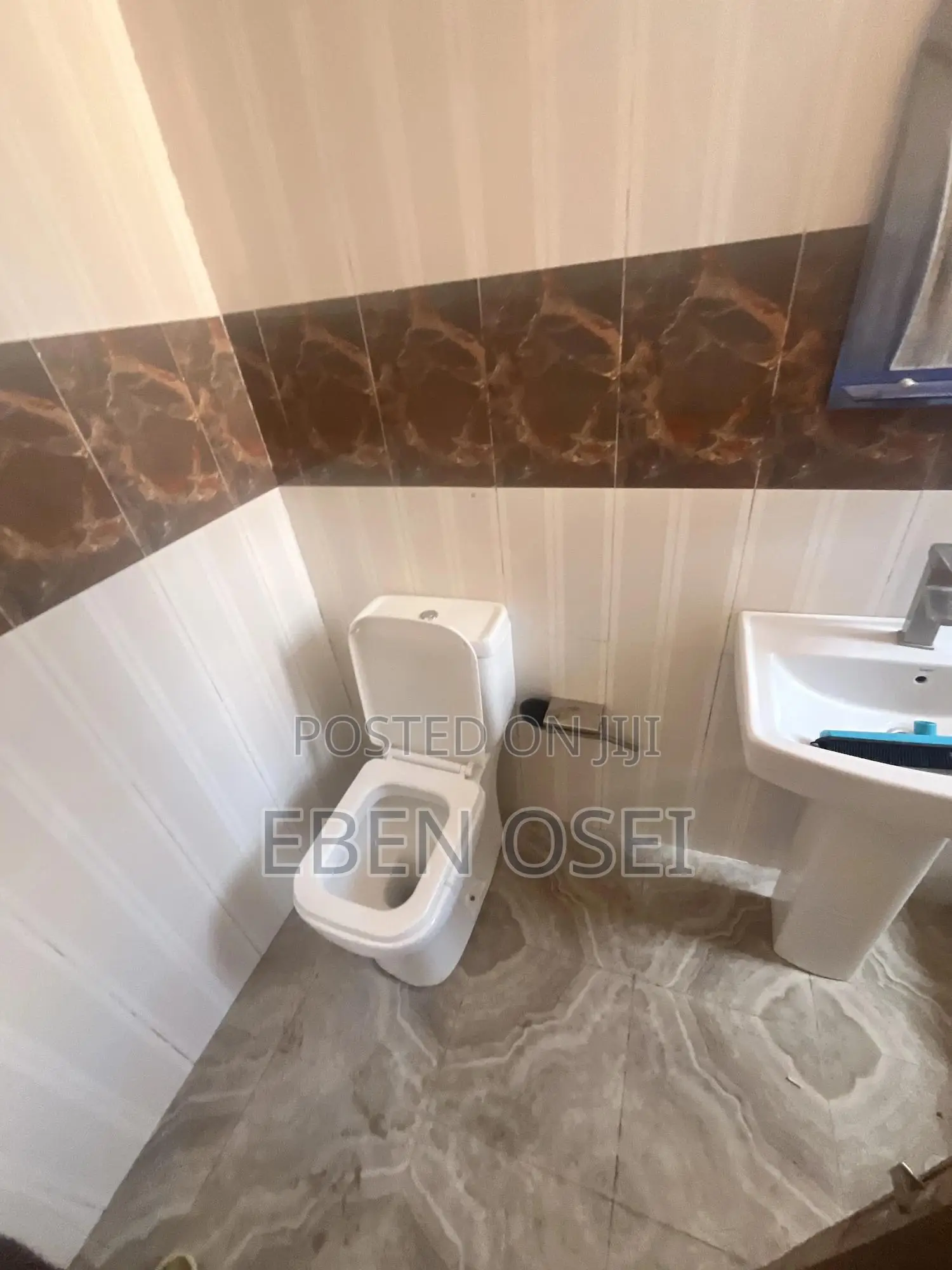 2bdrm Apartment in Dansoman for rent