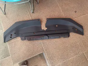 2017-2018 Radiator Panel for Toyota Land Cruiser Prado
