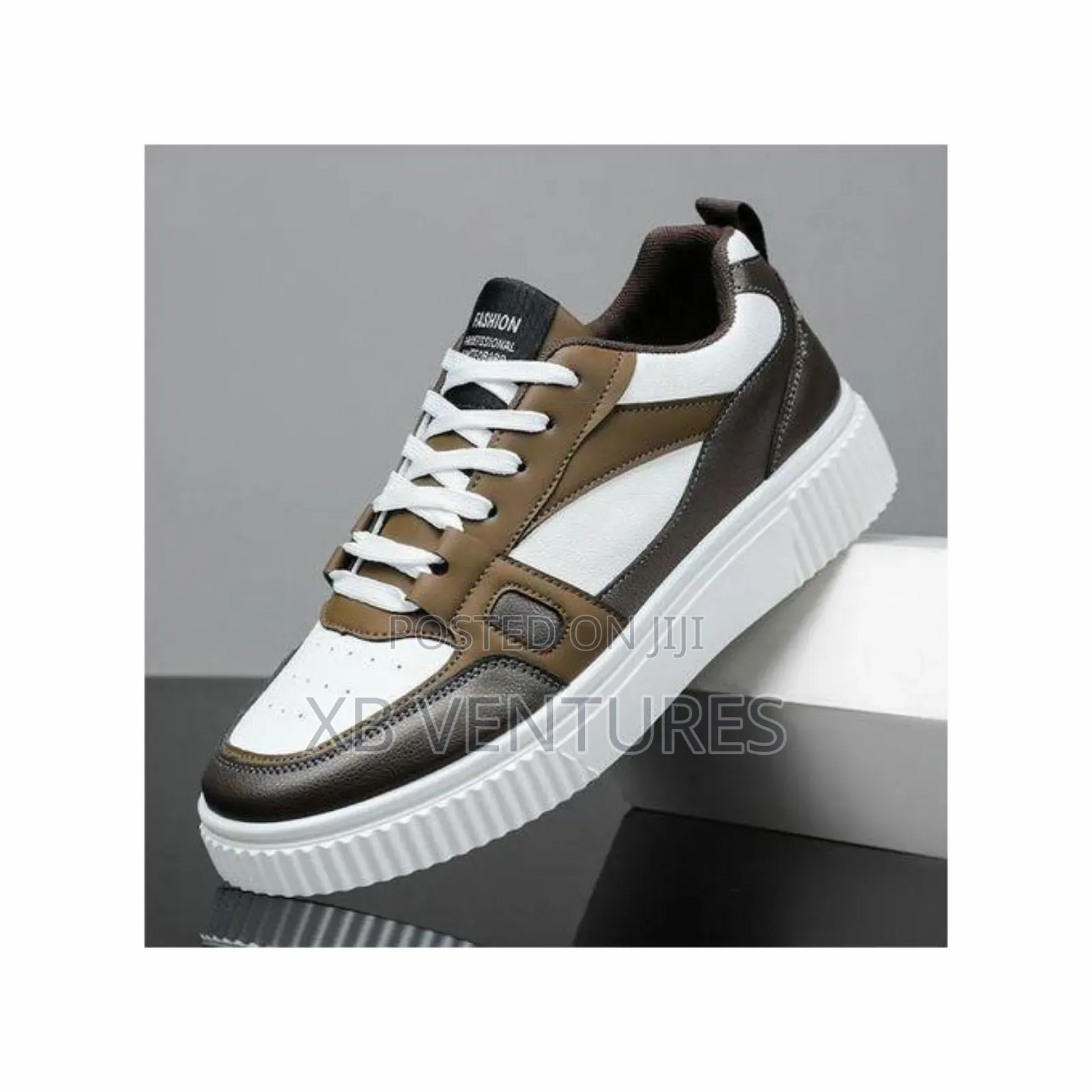 "Men's Metro Flow Kicks