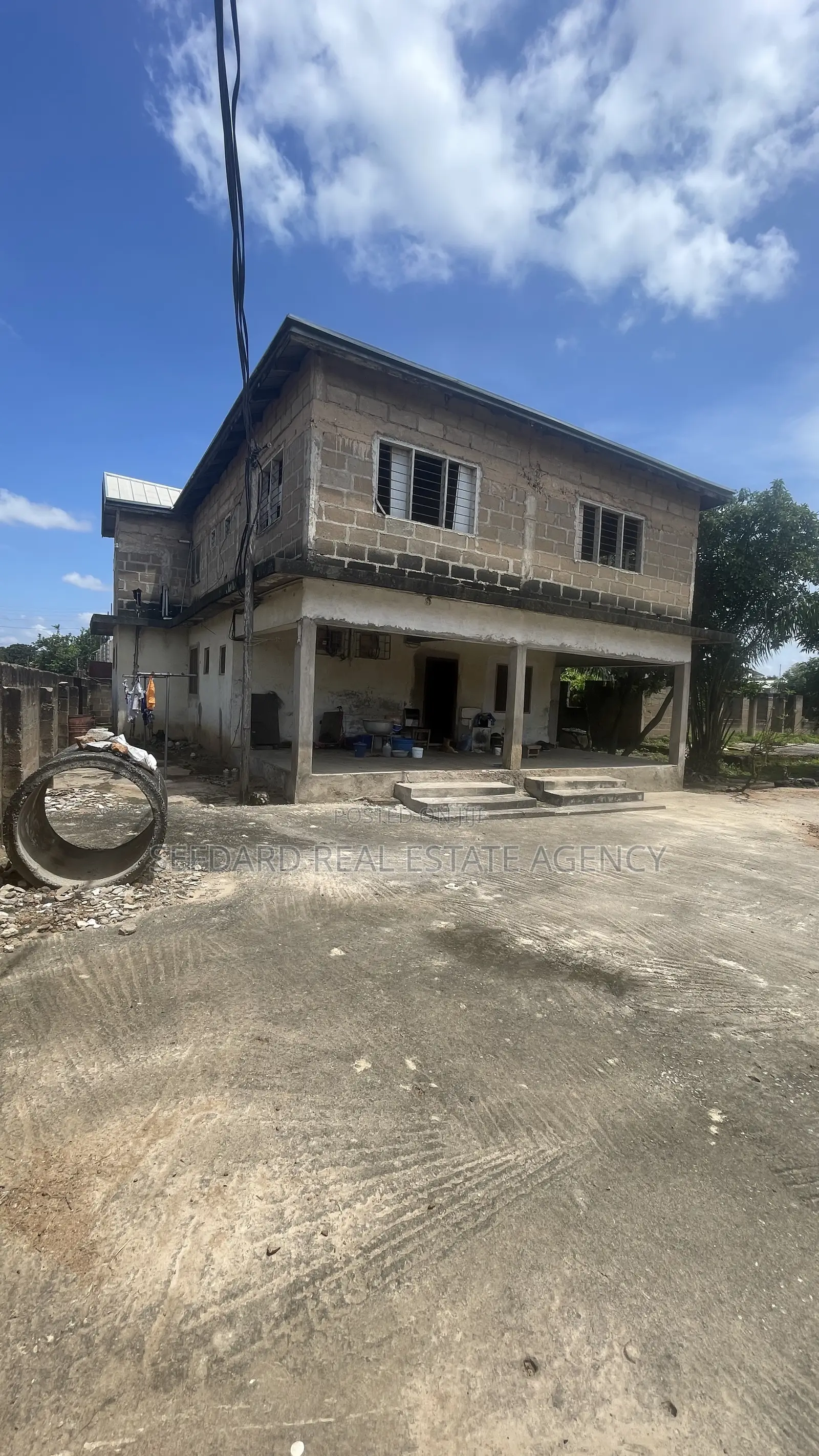 Uncompleted School Complex – Abehenase (Along the Main Sonitra Road)