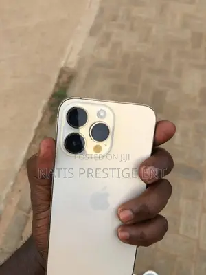 Apple iPhone 14 Pro Max 1 TB Gold
