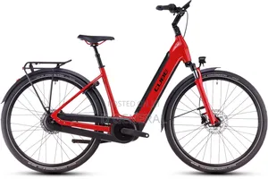 Cube Kathmandu Hybrid Exc 750