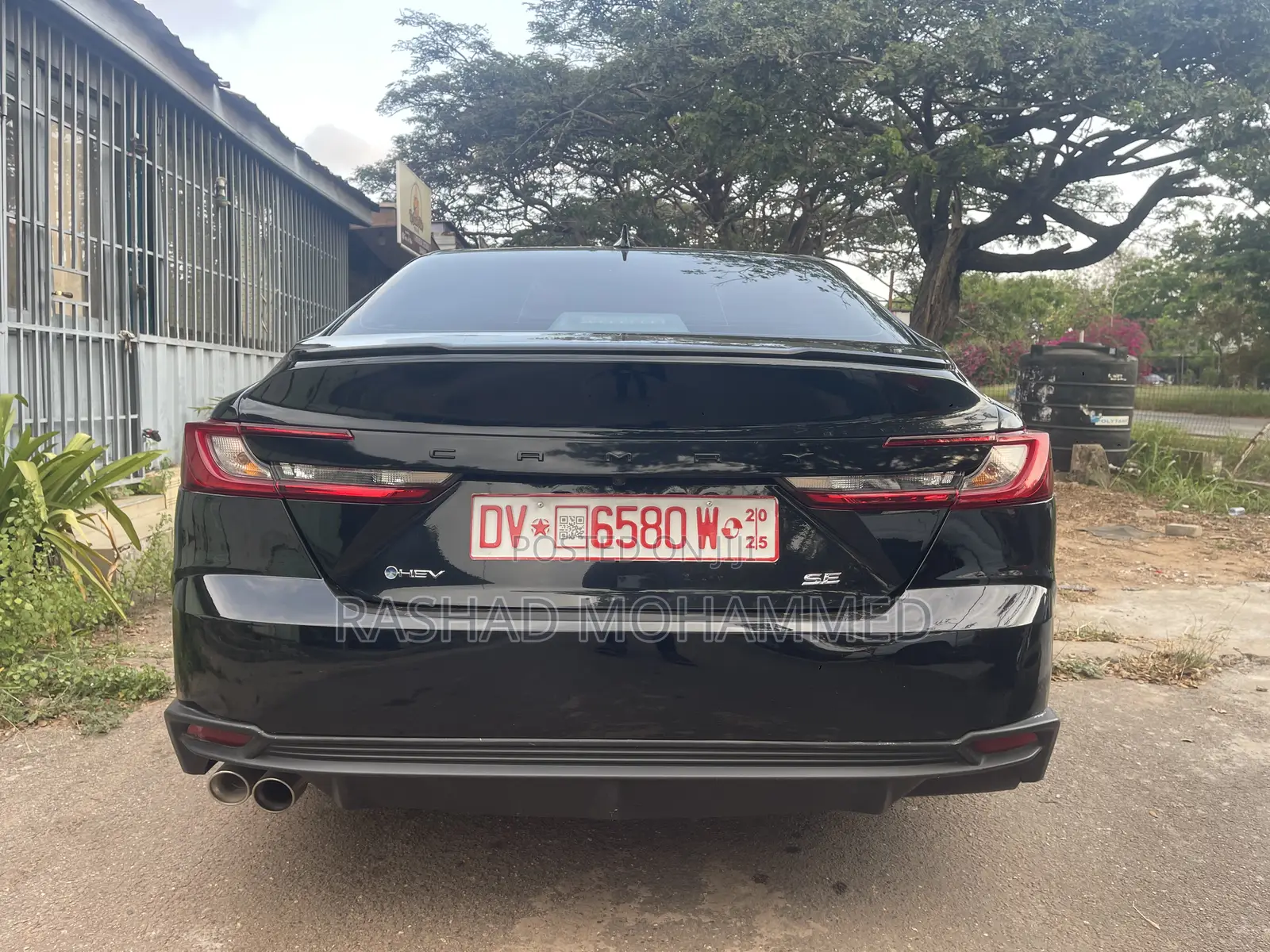 Toyota Camry SE 2025 Black