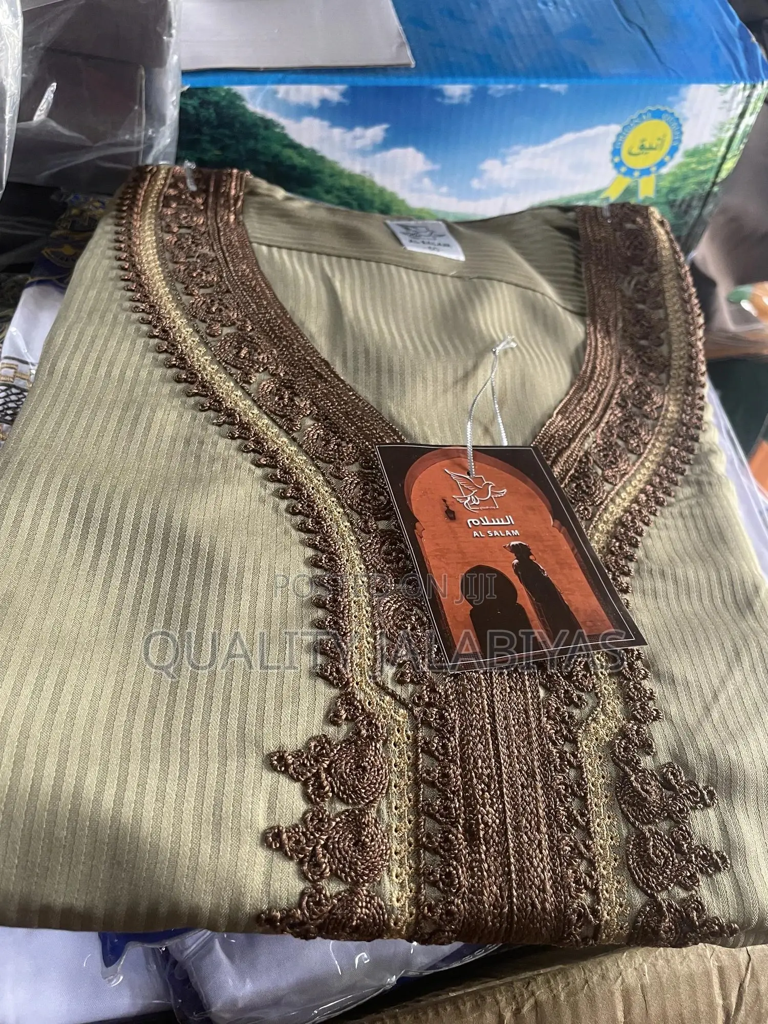 Quality Morrocan Jalabiya (Lines)