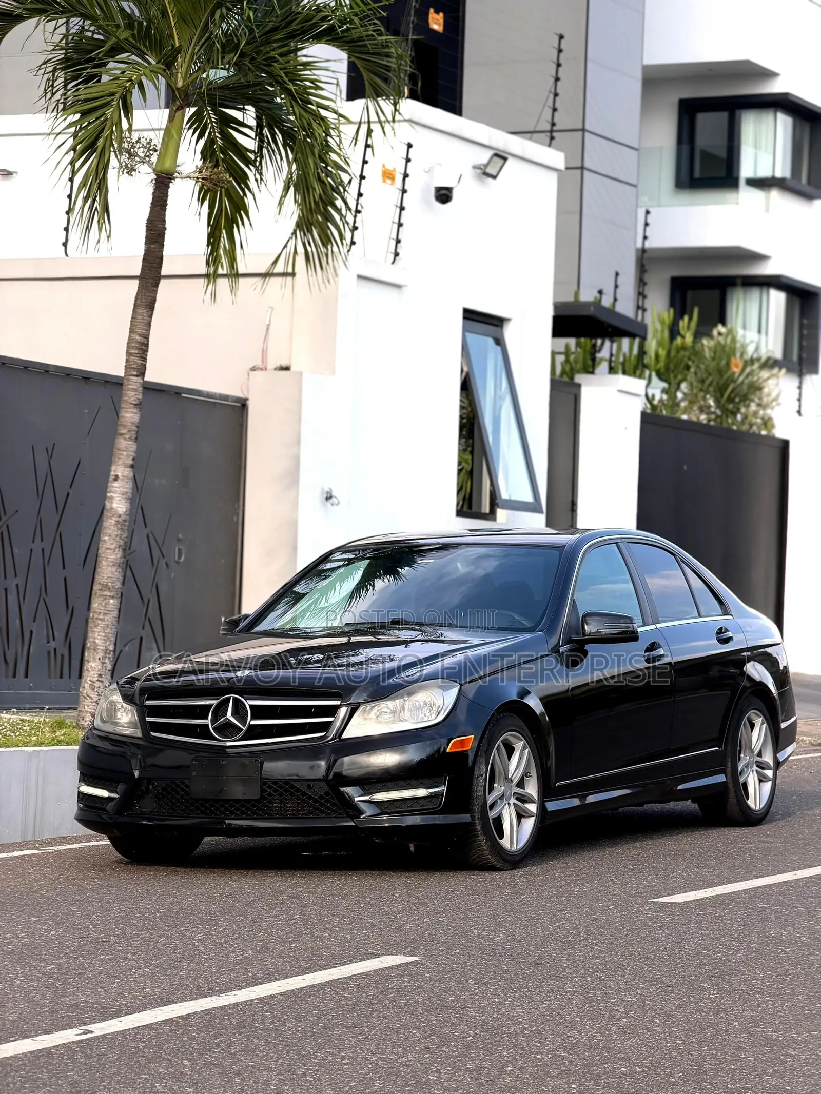 Mercedes-Benz C250 2014 Black