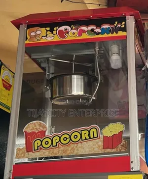 Commercial Popcorn Machine