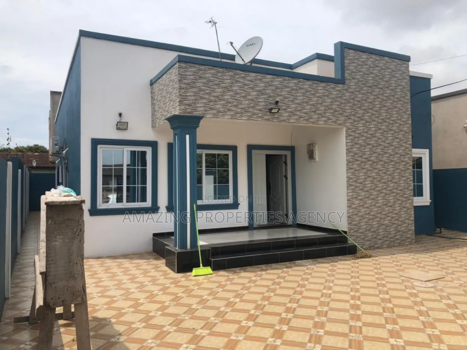 3bdrm House in Spintex for rent