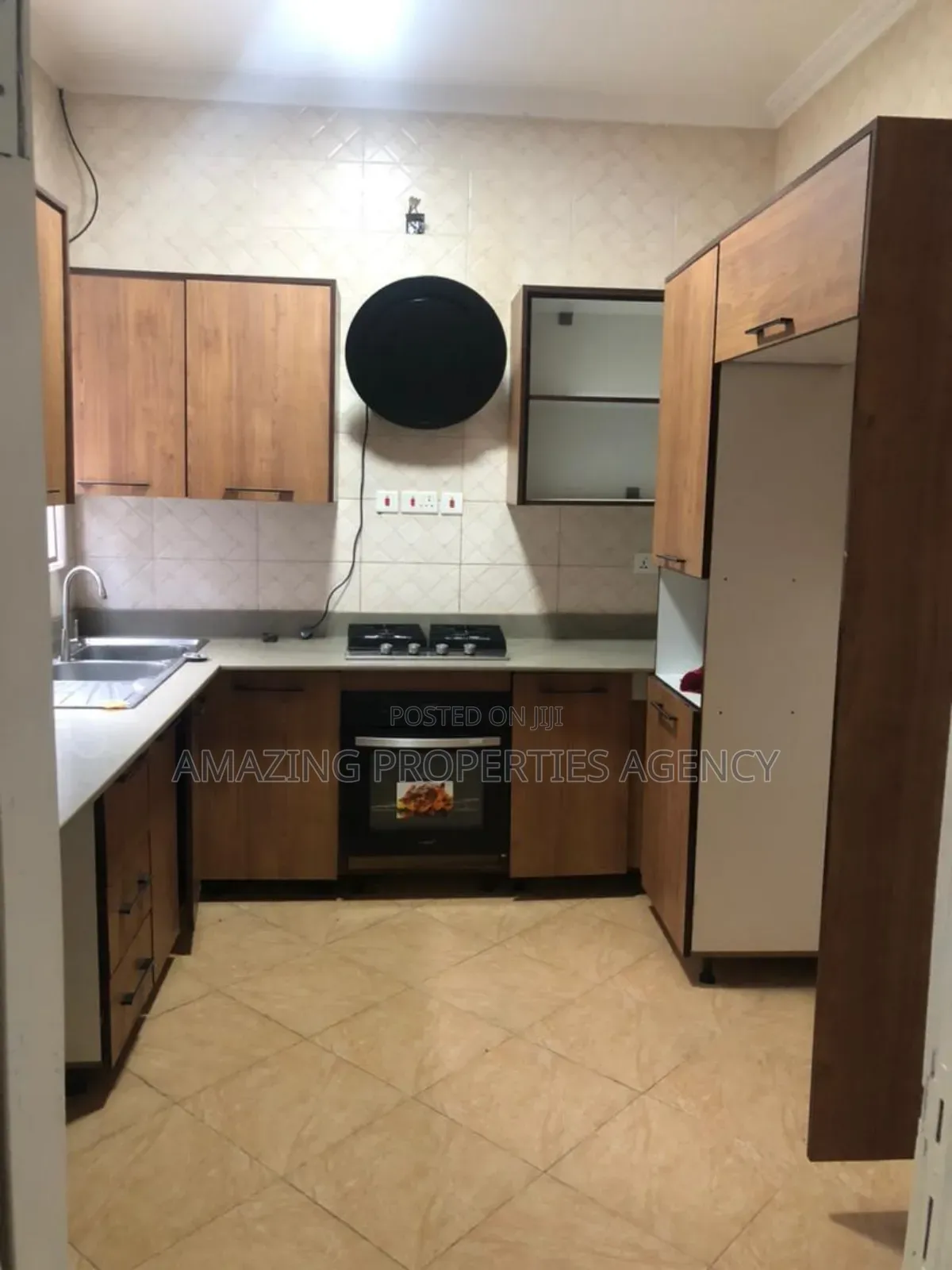 3bdrm House in Spintex for rent