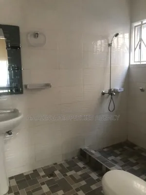 3bdrm House in Spintex for rent