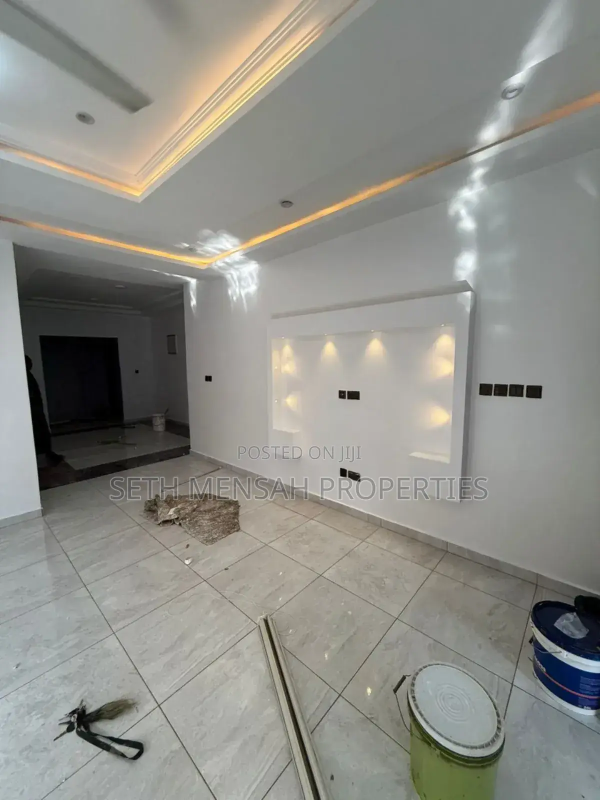 3bdrm House in Ashaley Botwe for sale