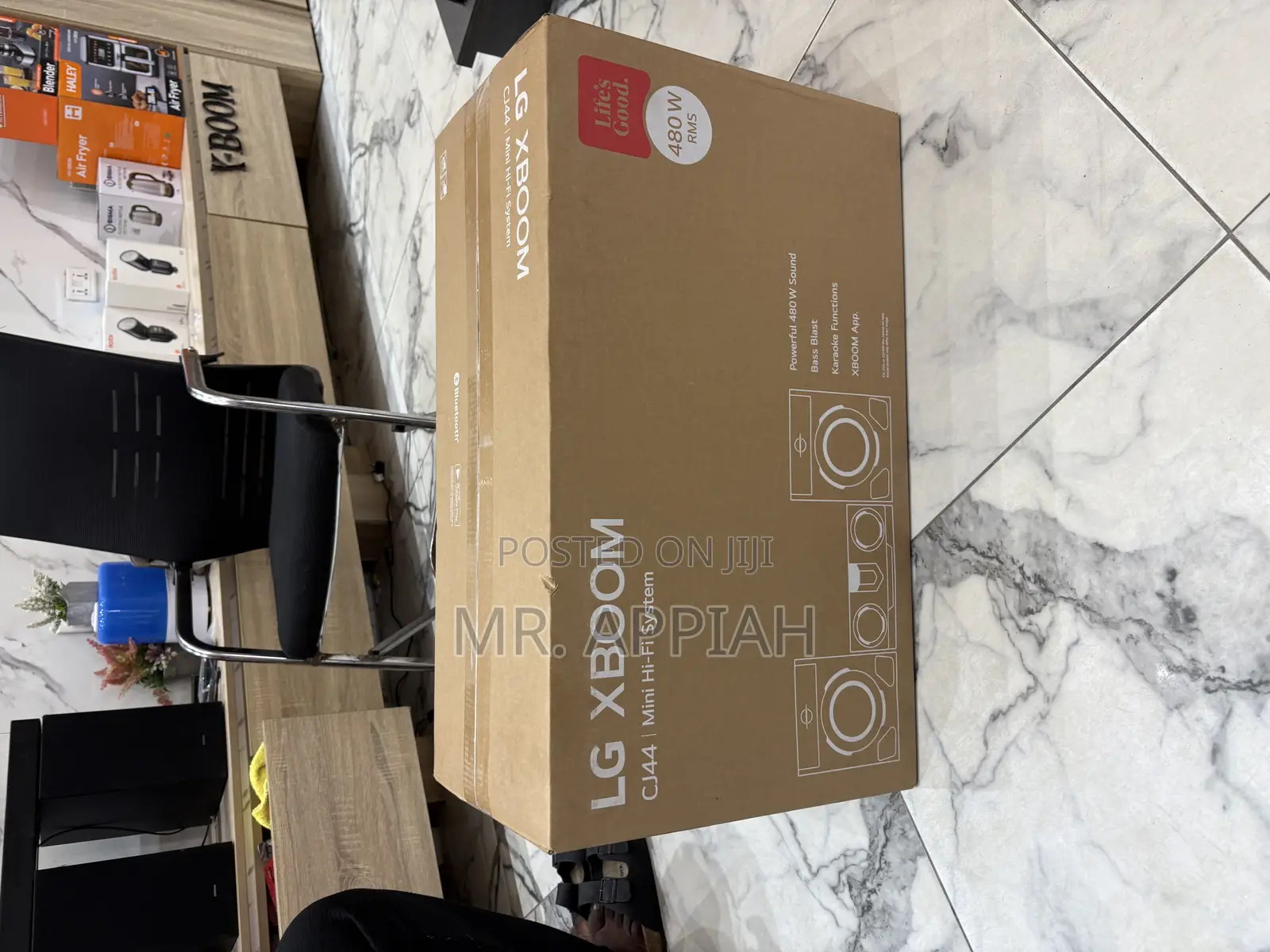 Lg Cj 44 ,480 Watts Xboom Hifi,Bt,Fm and Karaoke 