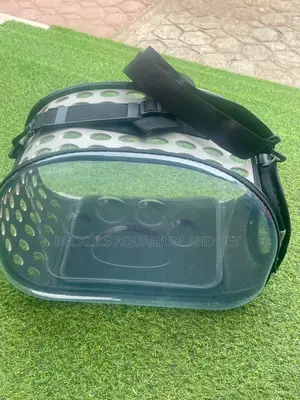 Plastic Ash Dog Carrier
