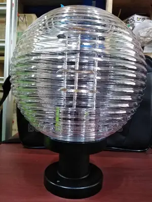 Globe Gate Light Round Straight