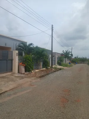 3bdrm House in Self Compound, Abokobi for rent