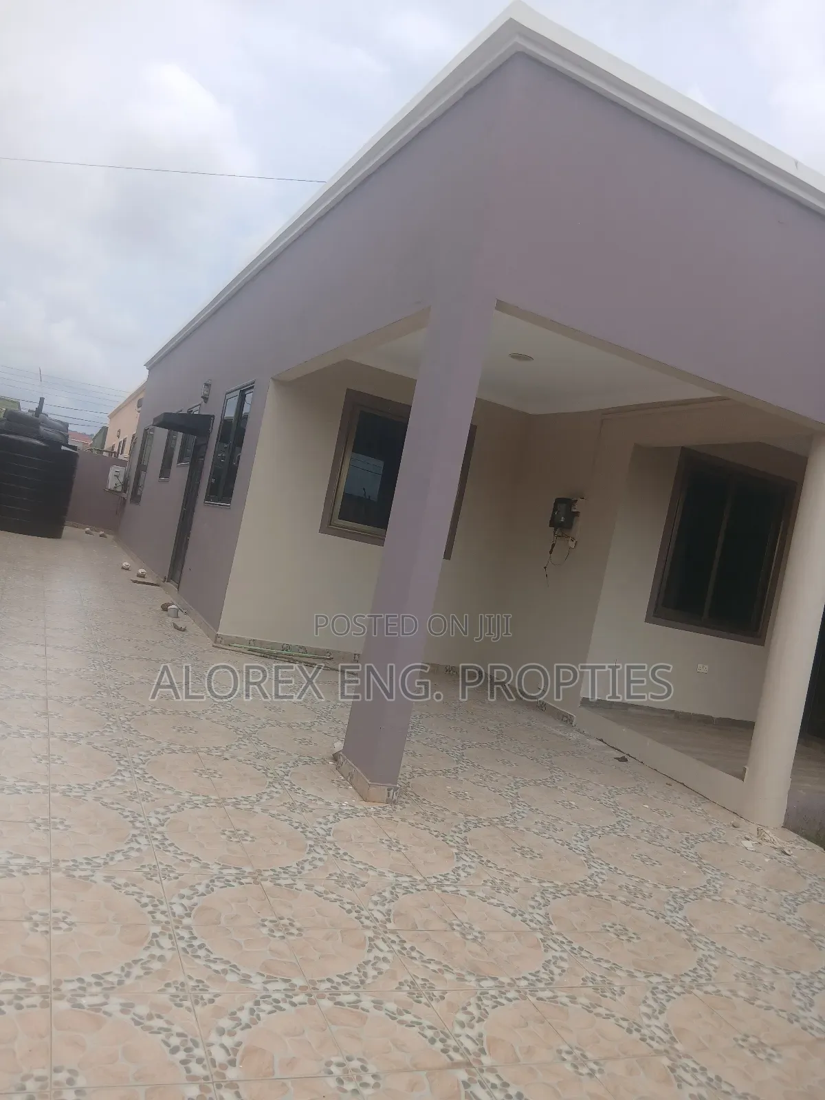 3bdrm House in Self Compound, Abokobi for rent