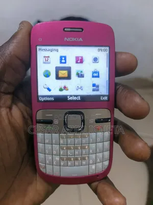 Nokia C3-01 Gold Edition Pink