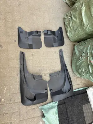 Toyota Land Cruiser Fj200 2010 2015 Mud Guard, Mud Flaps or Rubbers