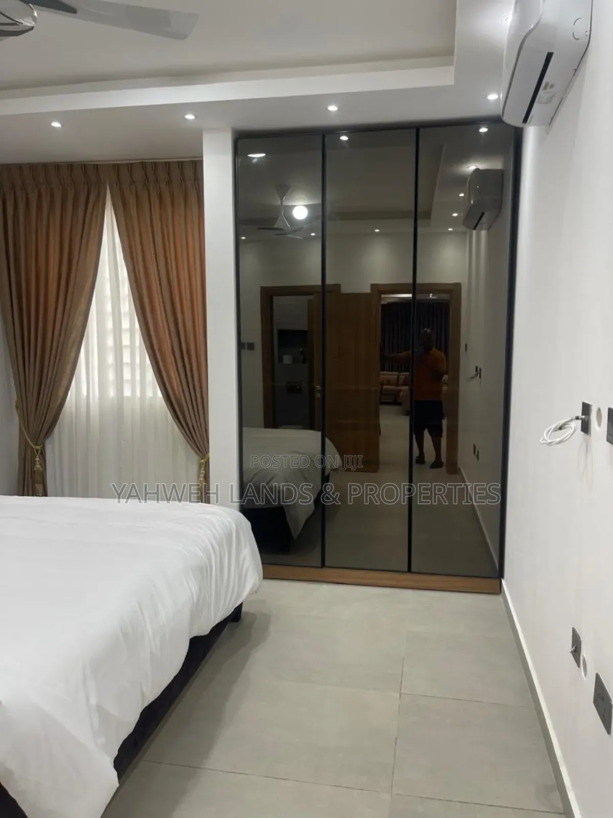 3bdrm House in Lake Side Estate for sale