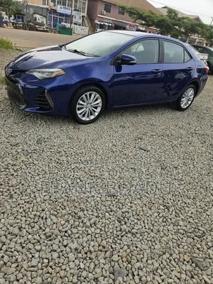 Toyota Corolla 2016 Blue
