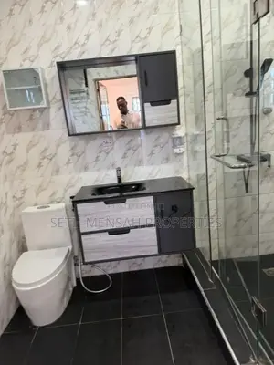 4bdrm House in Taifa-Burkina for sale