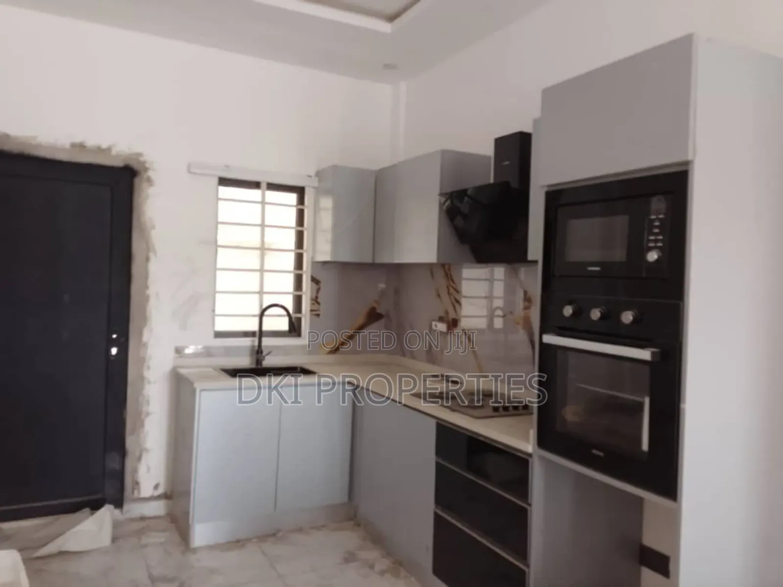 2bdrm House in Dki Properties, East Legon for sale