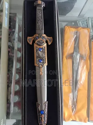 Knights_ Dagger _ Fantasy Sword