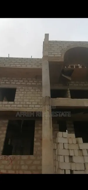 Building Contractor and Designer