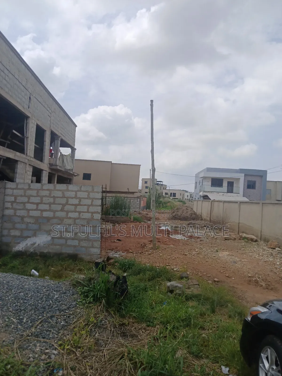 4bdrm House in Adenta Pantang Road for sale