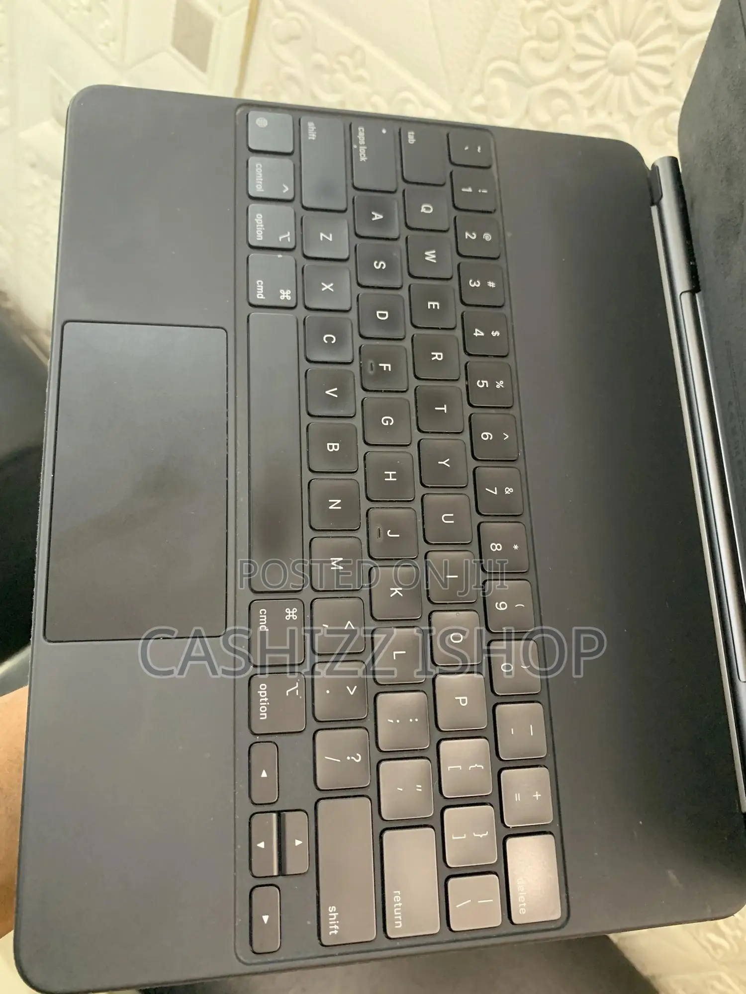 12.8-Inch Magic Keyboard