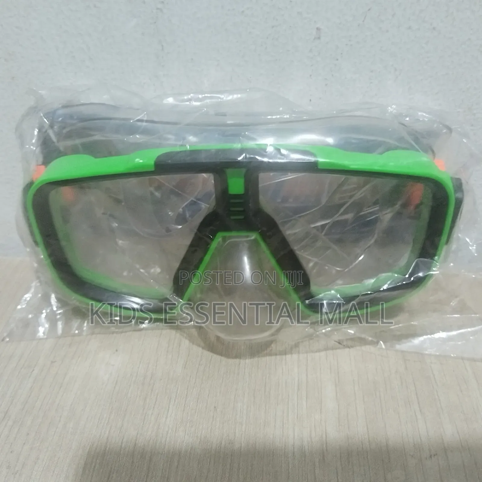 8 to 16 Years Swimming Goggles