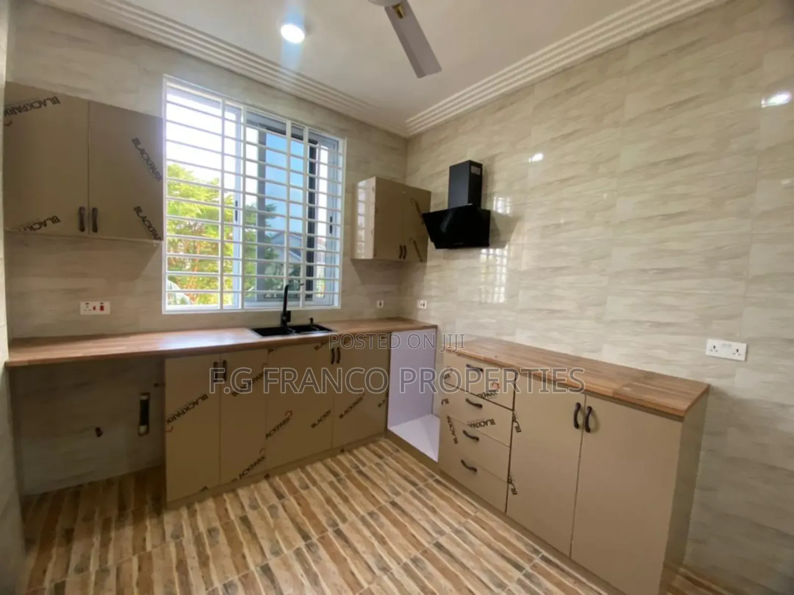2bdrm Apartment in Kg Franco Properties, Spintex for rent