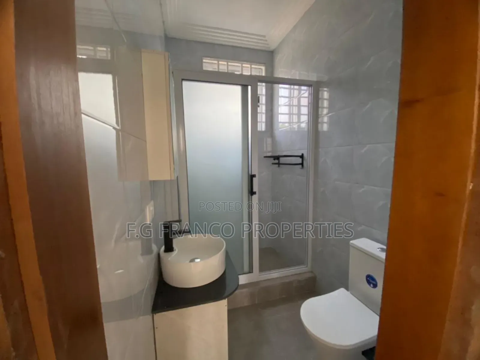 2bdrm Apartment in Kg Franco Properties, Spintex for rent