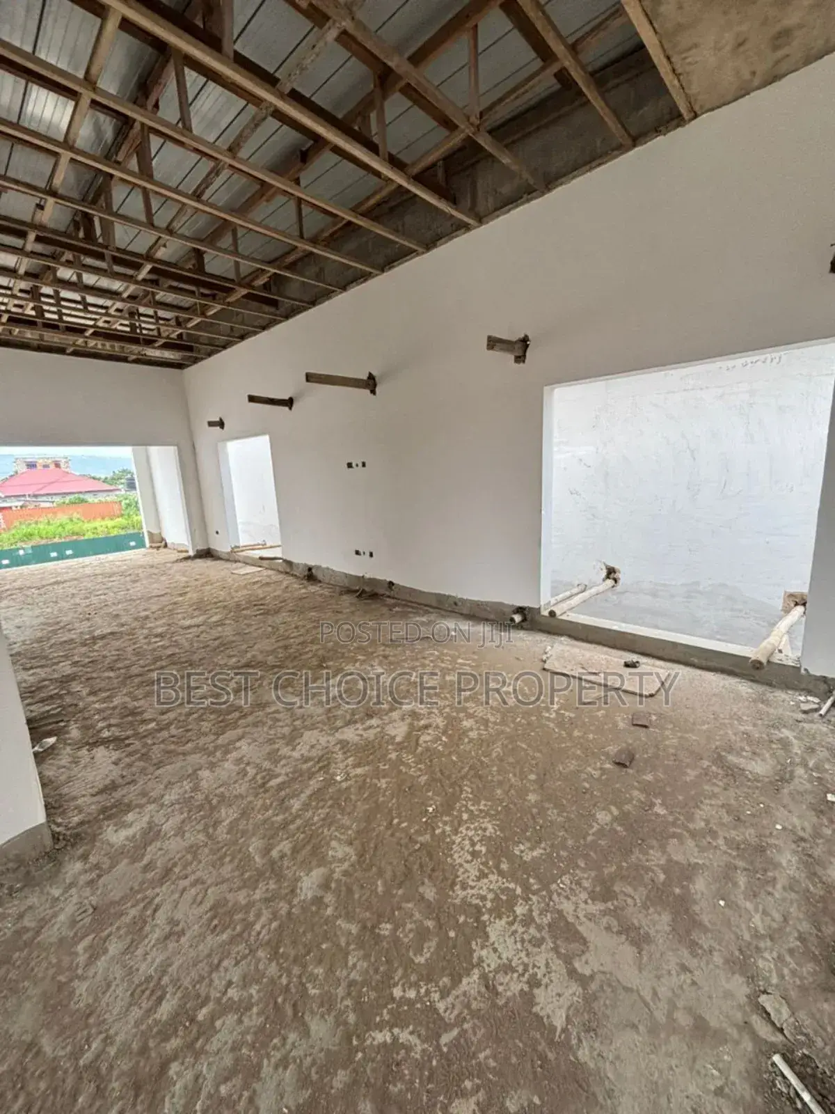 Eexecutive 5 Bedroom Duplex House for Sale at Oyarifa