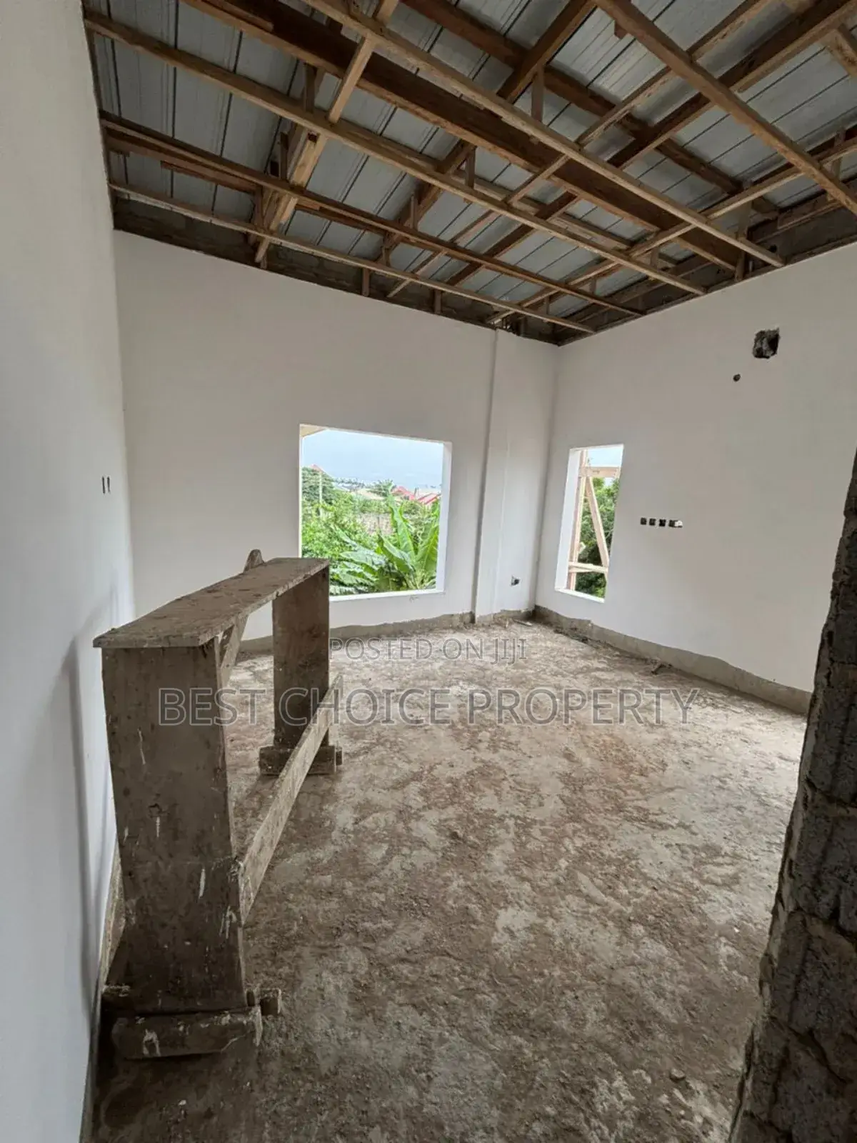 Eexecutive 5 Bedroom Duplex House for Sale at Oyarifa
